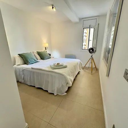 Elegant Beachfront Escape Private & Peaceful Cambrils