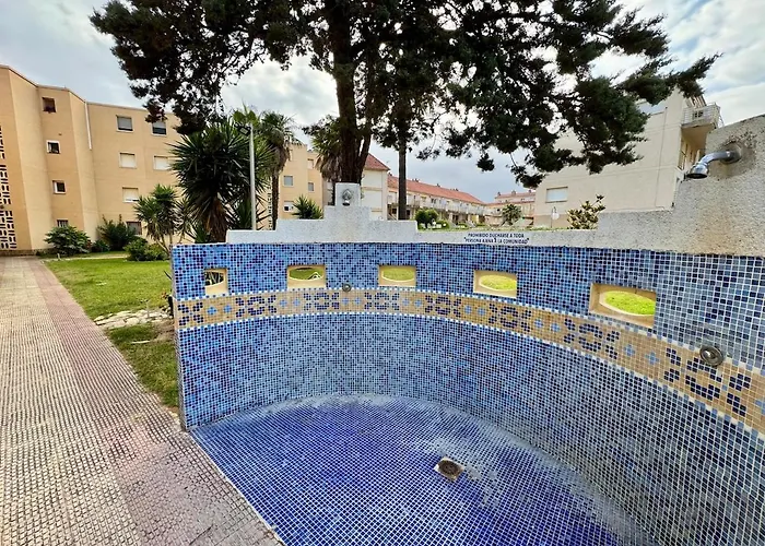 Elegant Beachfront Escape Private & Peaceful Apartman