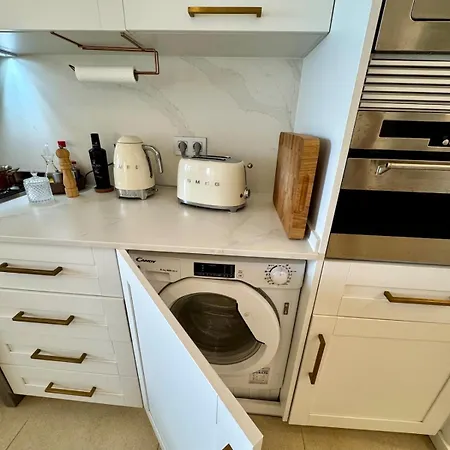 Elegant Beachfront Escape Private & Peaceful Cambrils