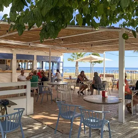 Lejlighed Elegant Beachfront Escape Private & Peaceful *