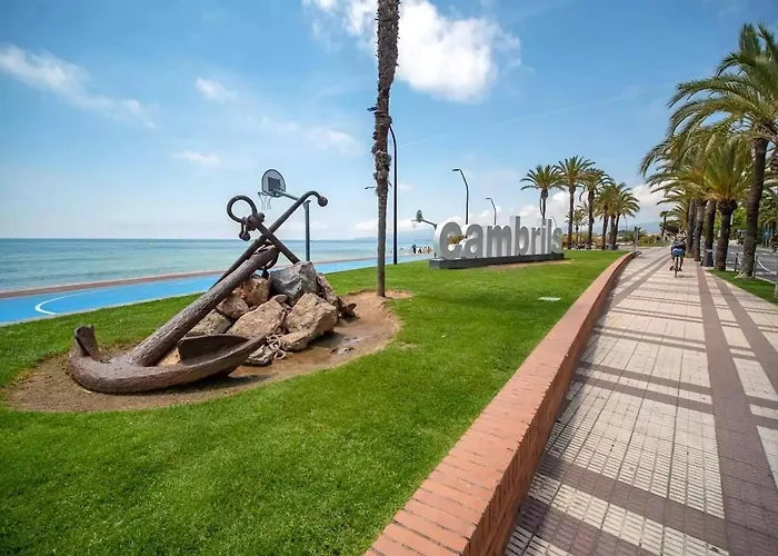 Elegant Beachfront Escape Private & Peaceful *